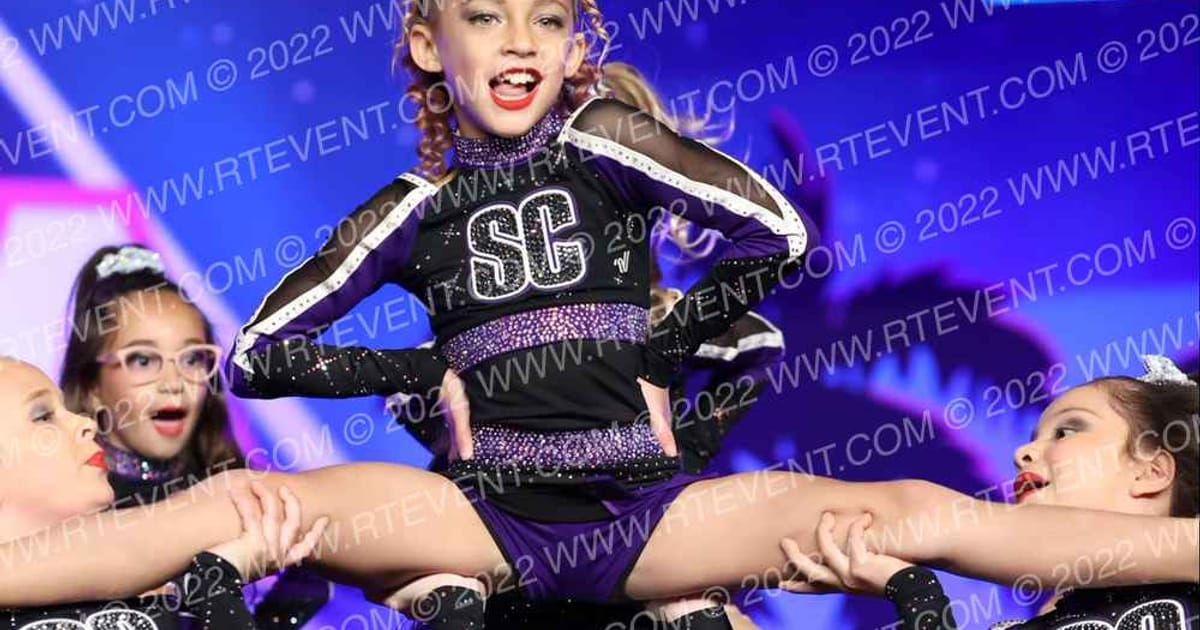 South Coast Cheer Moonlight · Aloha Grand Nationals