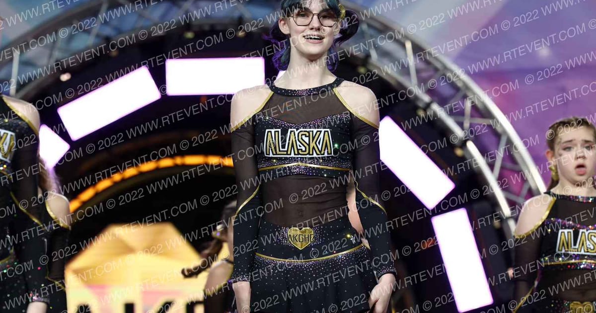 Alaska Golden Heart Cheerleading Fierce · Glow Tour Chicago