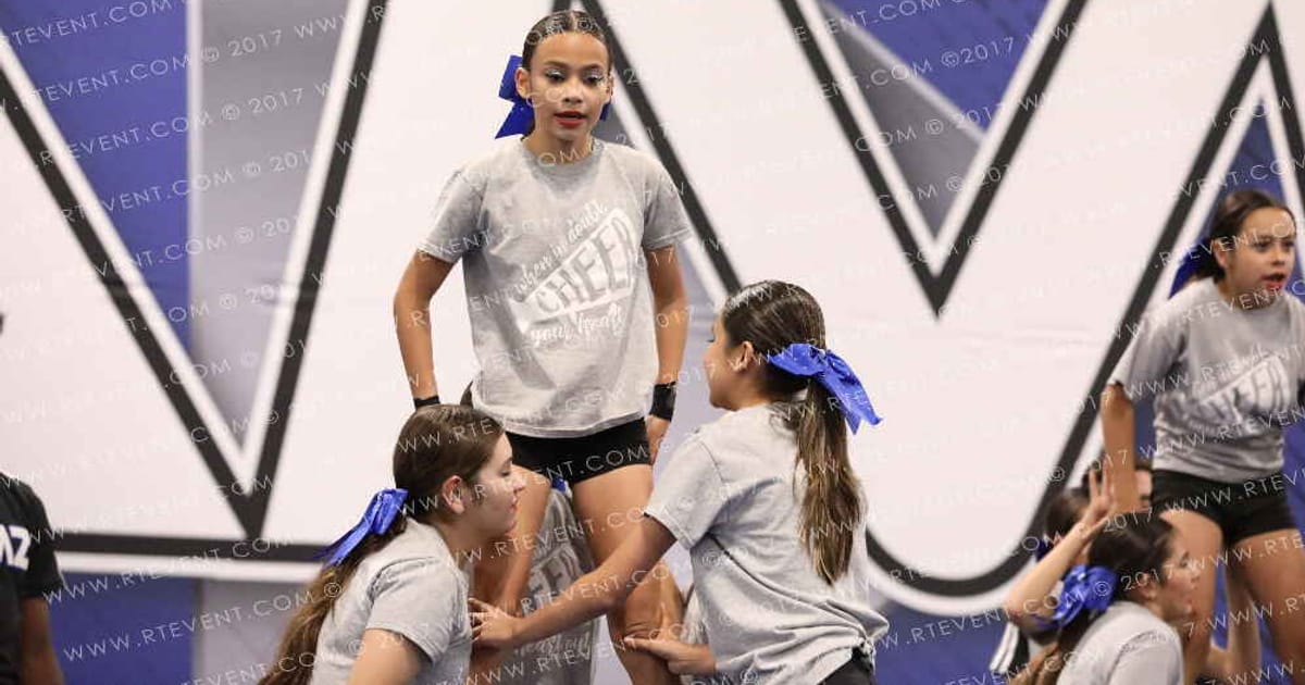 JEHUE MIDDLE SCHOOL · Holiday Showcase