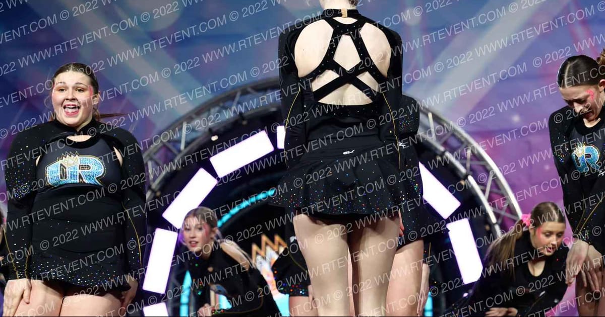 Ultimate Revolution Athletics Golden Girls · Glow Tour Chicago