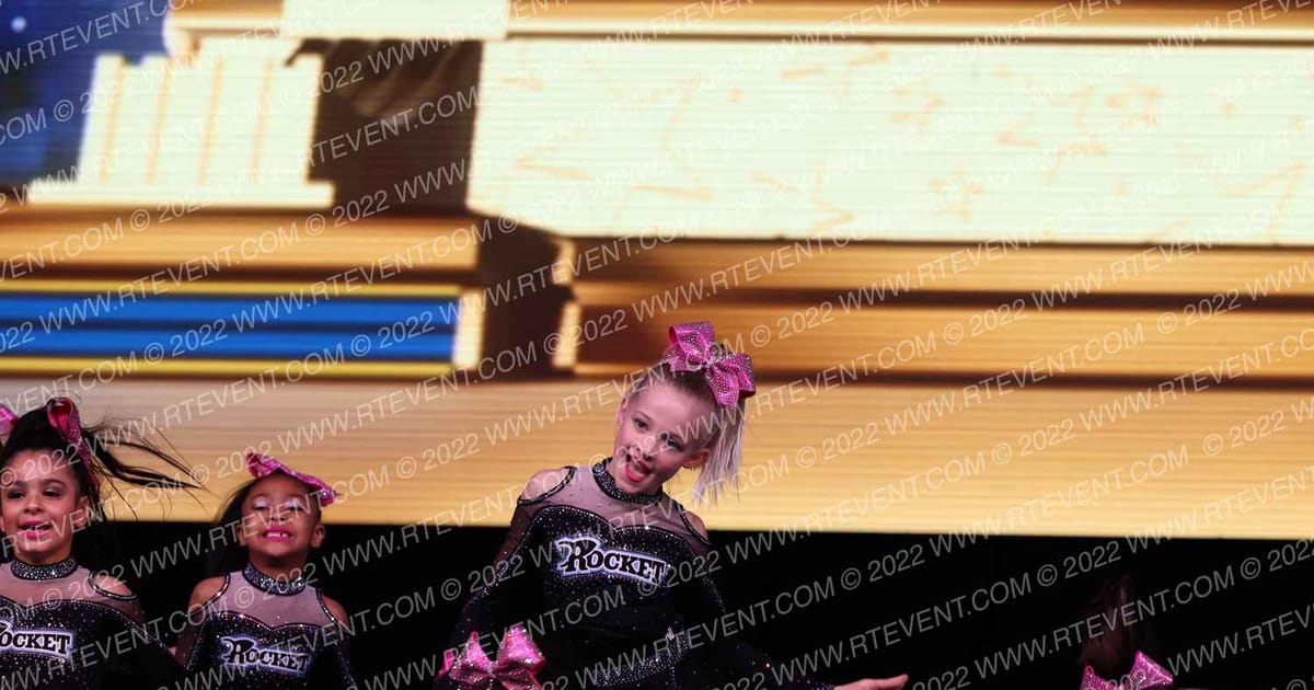 Rocket Cheer Stars · Mohegan Sun
