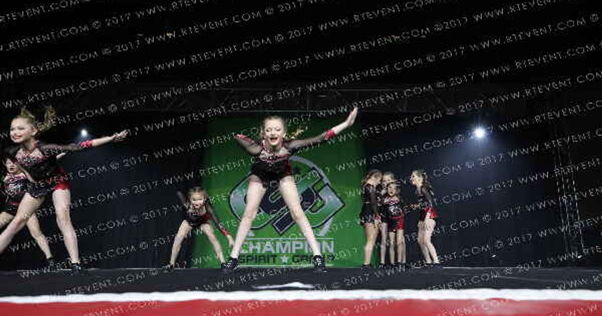 Chippewa Valley Spirit All Stars Rising Stars · Schaumburg Grand Nationals DI DII