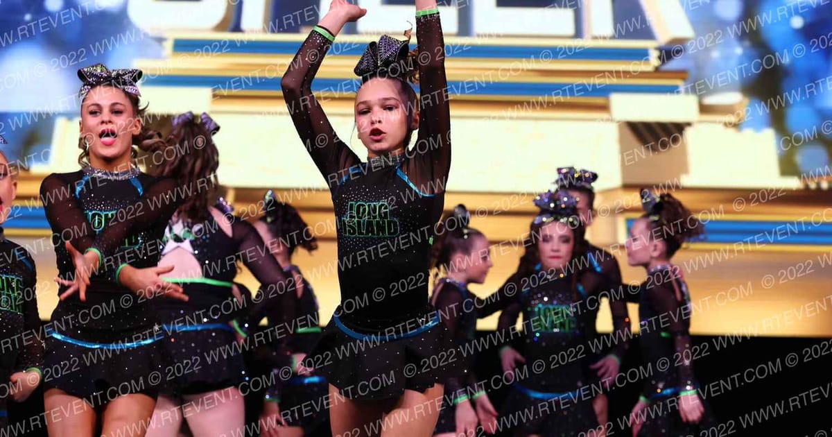 Long Island Cheer Turquoise · Mohegan Sun