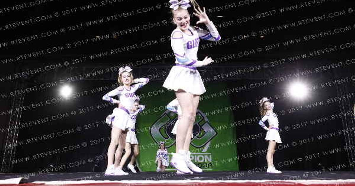 Glitz Cheer Company Driven Jr Prep · Schaumburg Grand Nationals DI DII