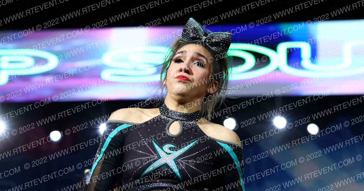 Cheer Extreme Chicago Fire · Glow Tour Chicago