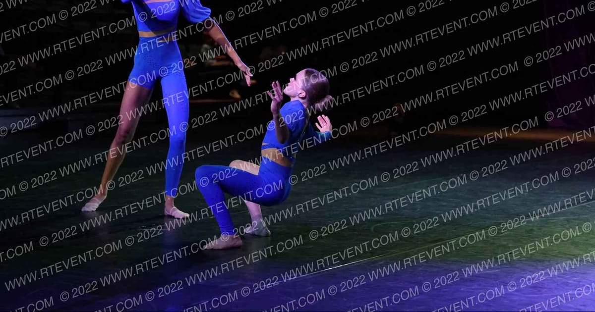 Pivot Performance Arts Senior · Cheer Power Power Dance Grand Nationals