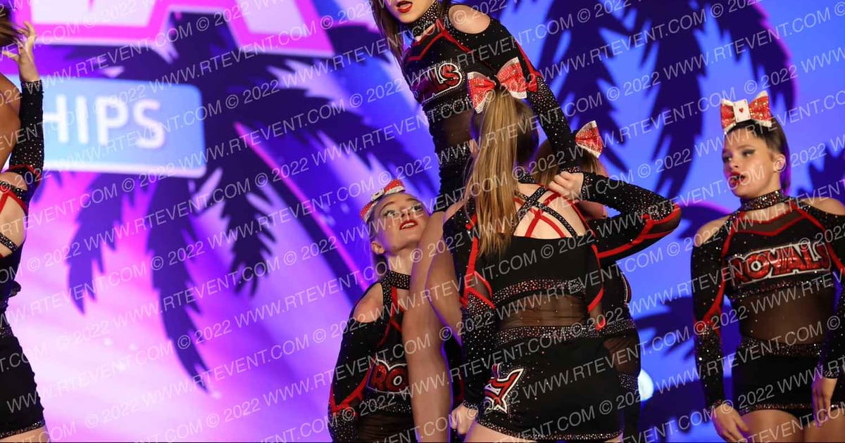 Arizona Royals Queen of Hearts · Aloha Grand Nationals