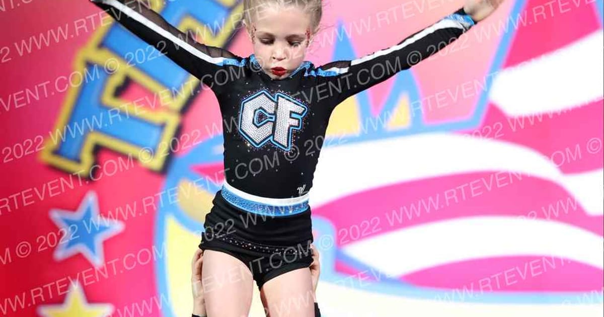 Louisiana Cheer Force Peppermints · The American Coastal Kenner Nationals