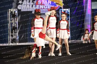 Cascade Elite Cheer Queens