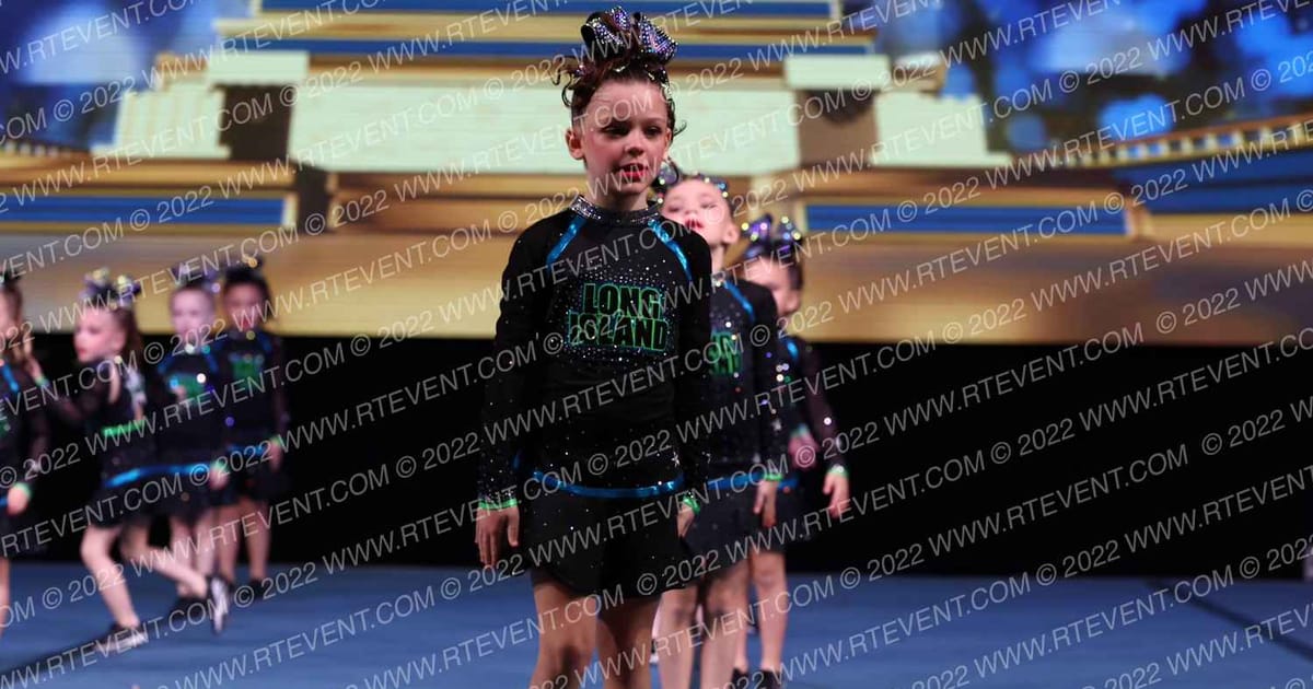 Long Island Cheer Twinkles · Mohegan Sun