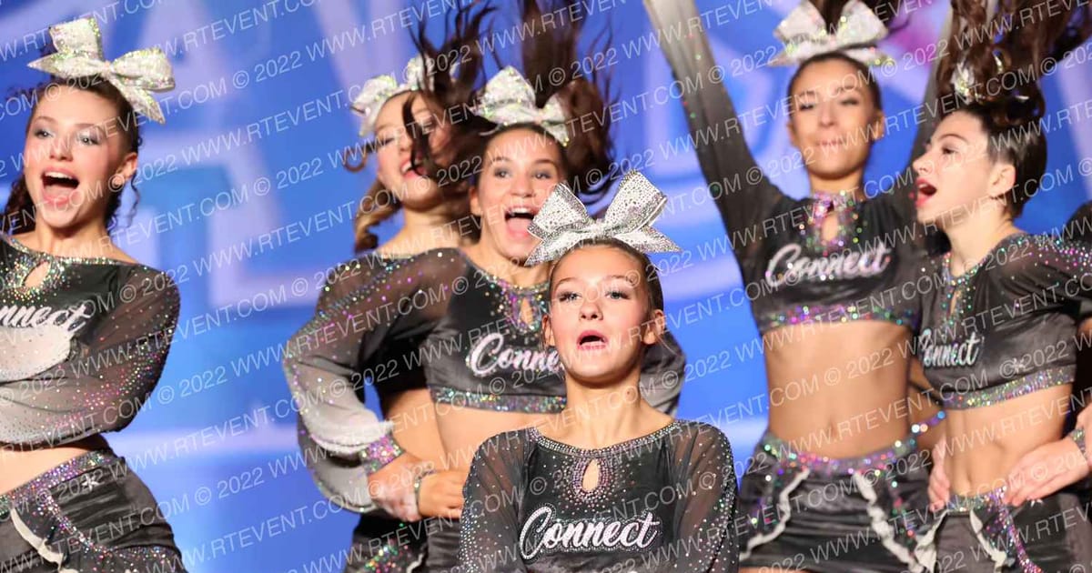 Connect Cheer Northwest Scarlet · Pacwest Grand Nationals