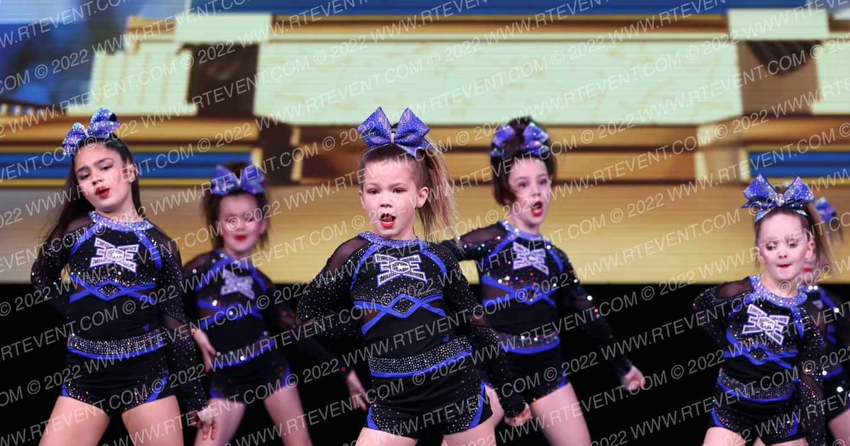 East Celebrity Elite Cherry Bombs · Mohegan Sun