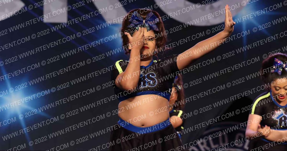 Royal Storm Elite Cheer Luna · Vegas Crown Photo