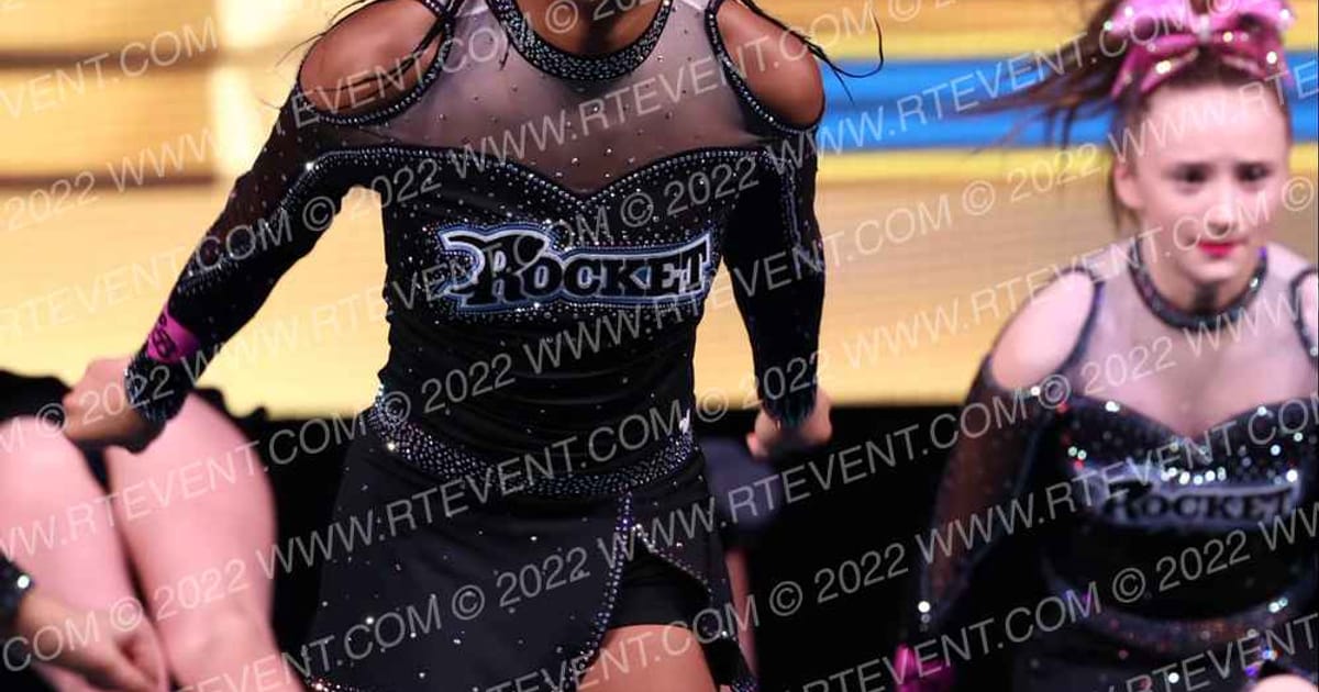 Rocket Cheer Eclipse · Mohegan Sun