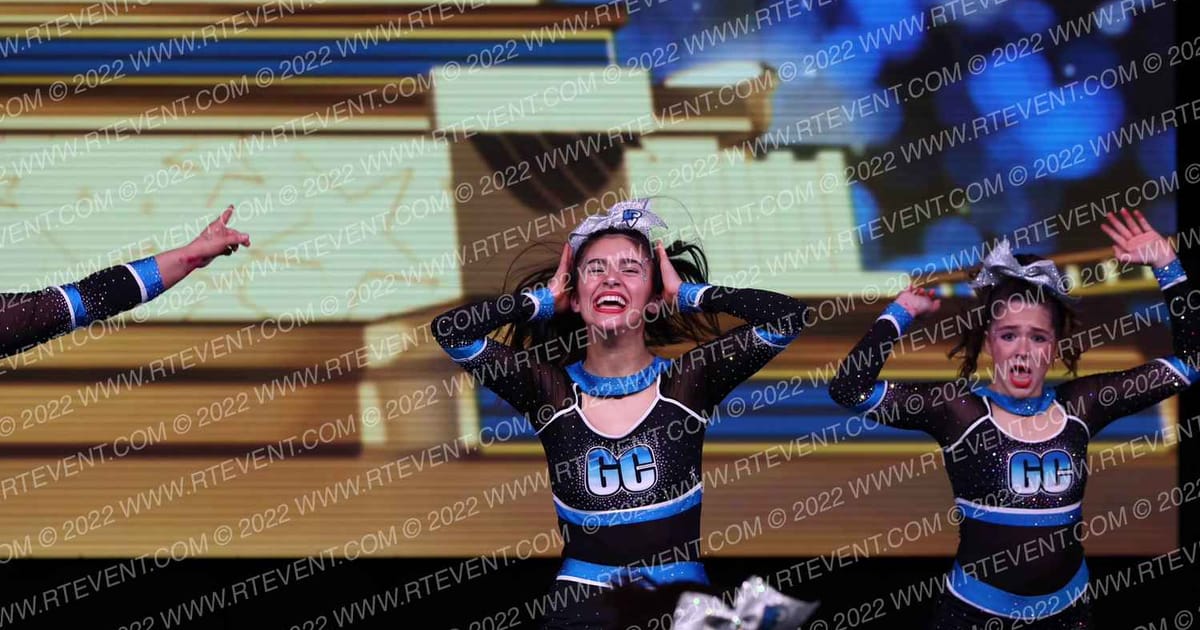Gravity Cheer Lady Stars · Mohegan Sun