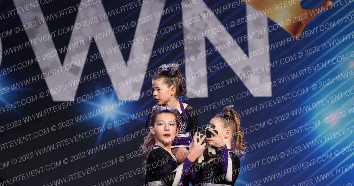 Northwest Wild Cheer &Capital City Jammers Panthers · Vegas Crown Photo