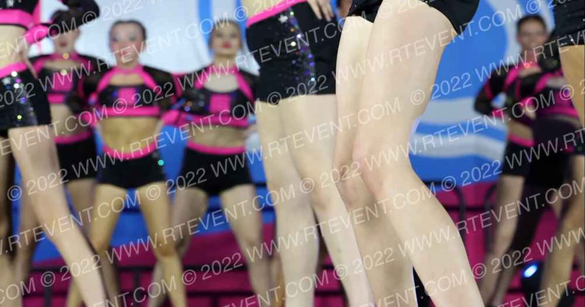 Lawrence County Shine Pink Punch · Aloha Indy Showdown