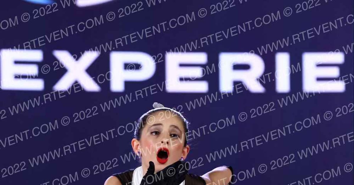 Rainbow Dance Academy MINI ELITE JAZZ - LARGE · GROOVE Dance Grand Nationals