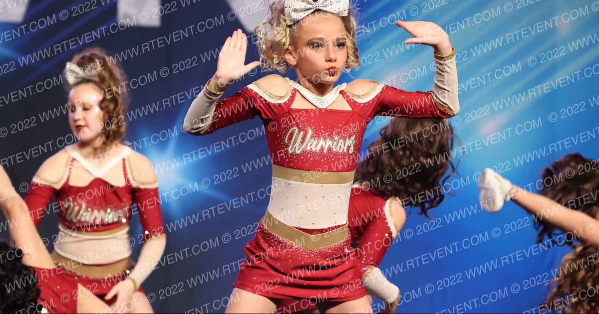 Warrior Cheer Divas · Vegas Crown Photo
