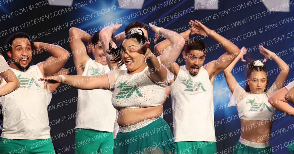 Envy All Stars Eclipse · Vegas Crown Photo