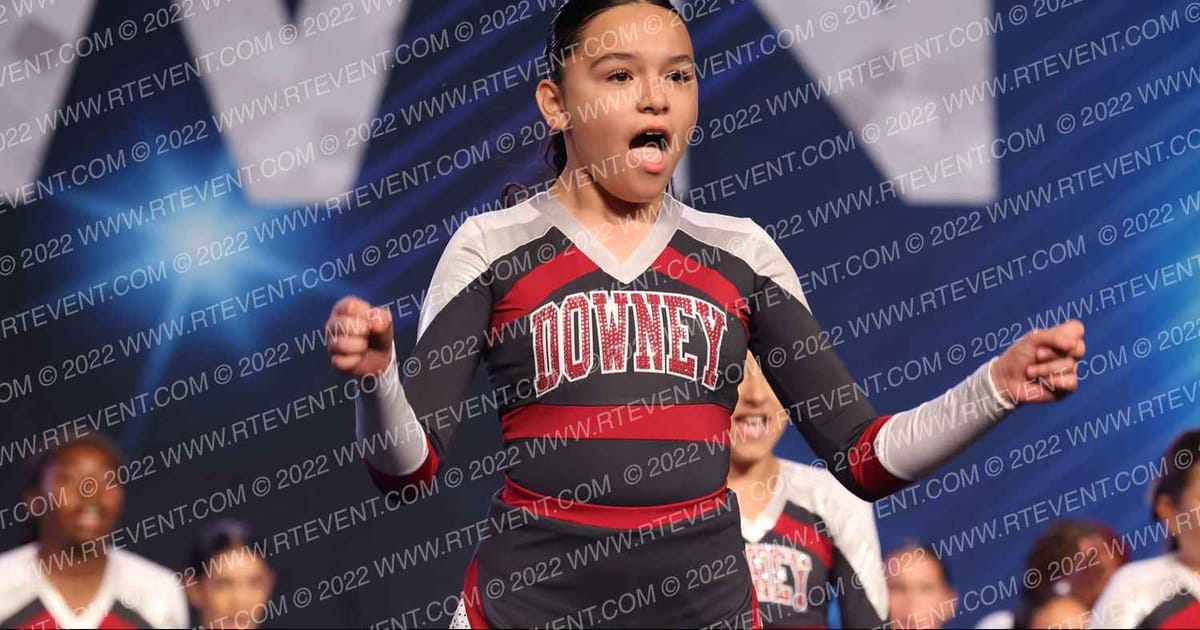 Downey Razorbacks Crush · Vegas Crown Photo