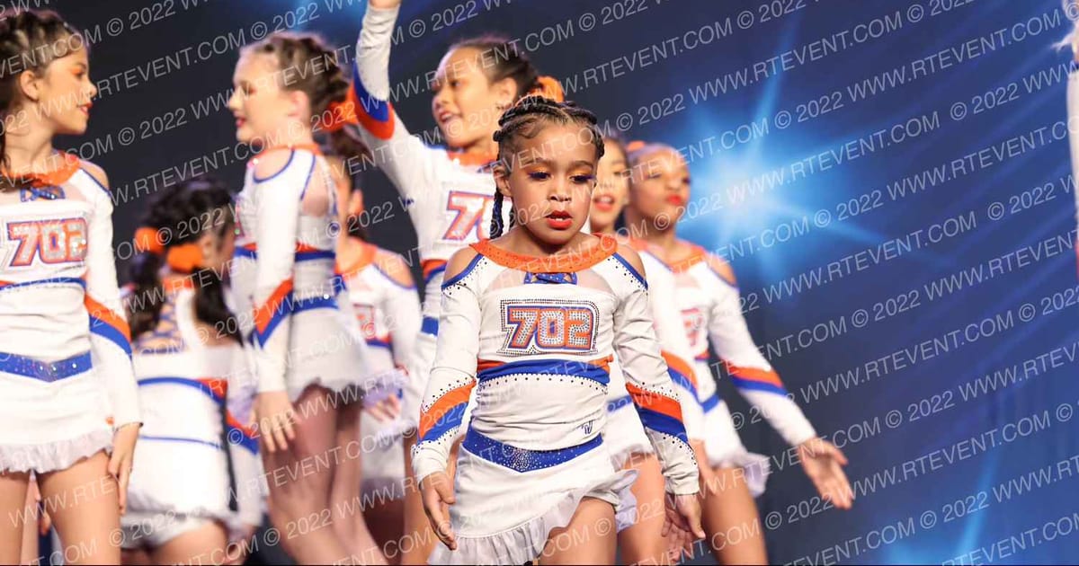 702 CHEER · Vegas Crown Photo