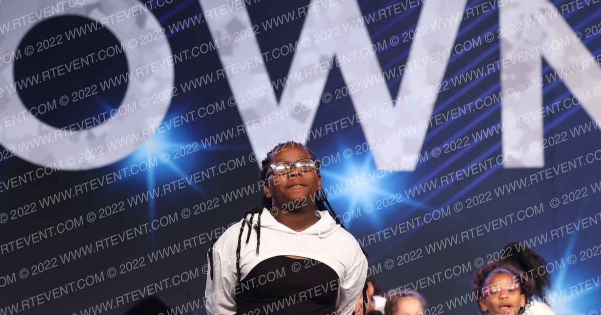 Sin City Divas · Vegas Crown Photo