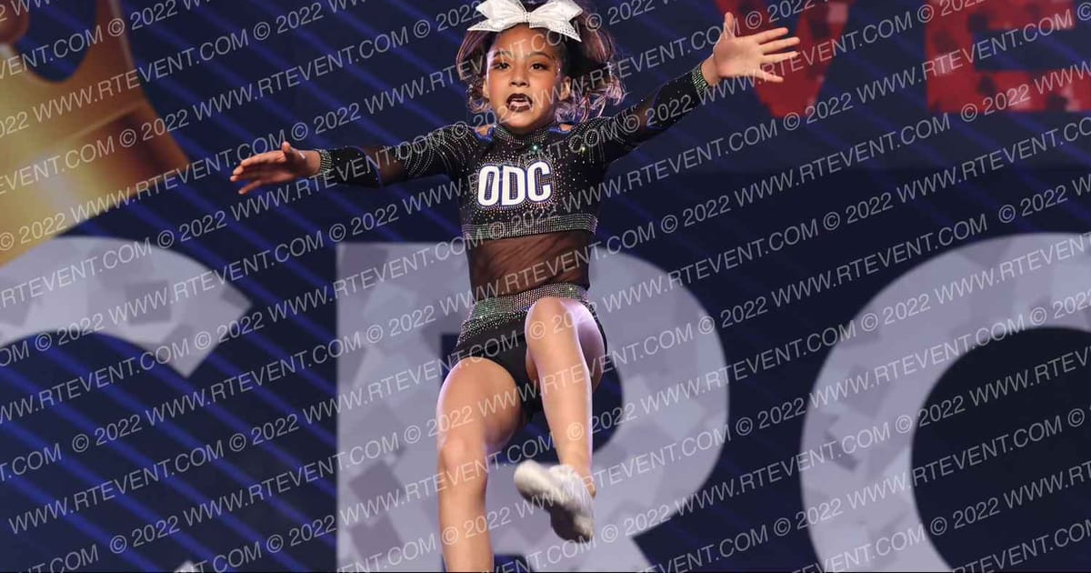 One Dream Cheer Fab 4 · Vegas Crown Photo