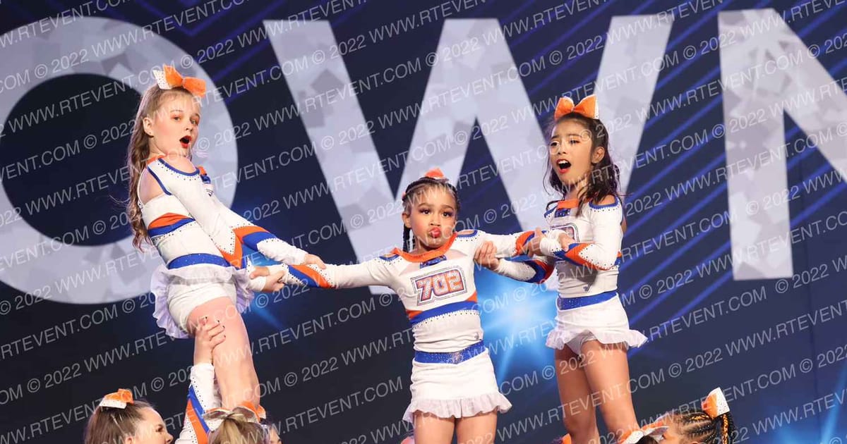 702 CHEER · Vegas Crown Photo
