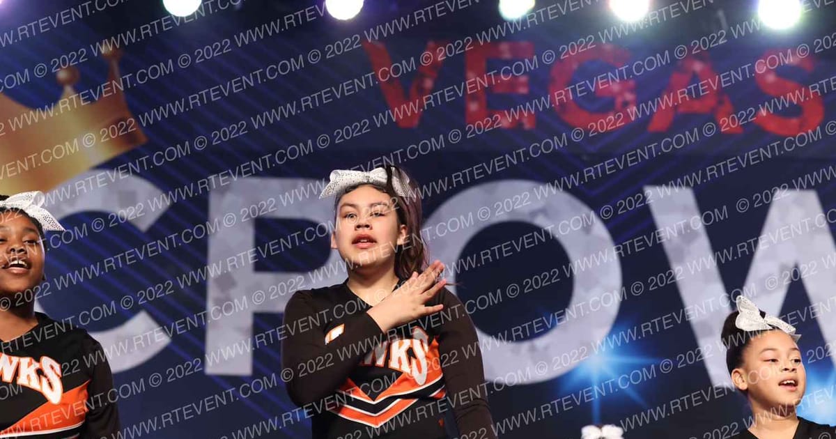 Federal Way Hawks Moonstones · Vegas Crown Photo
