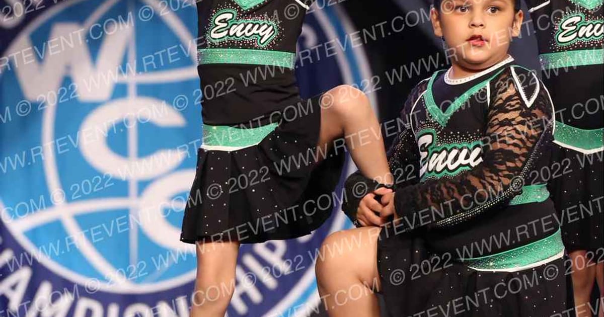 Envy All Stars Sparkles · Vegas Crown Photo