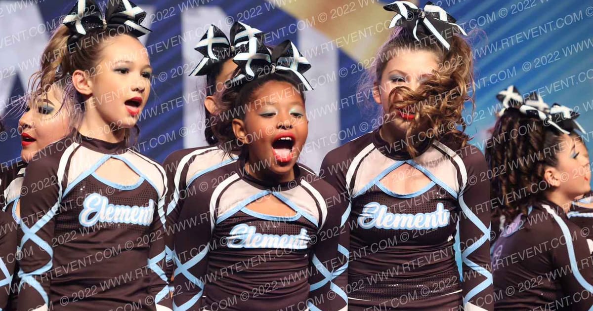 Las Vegas Elements Tidal Wave · Vegas Crown Photo