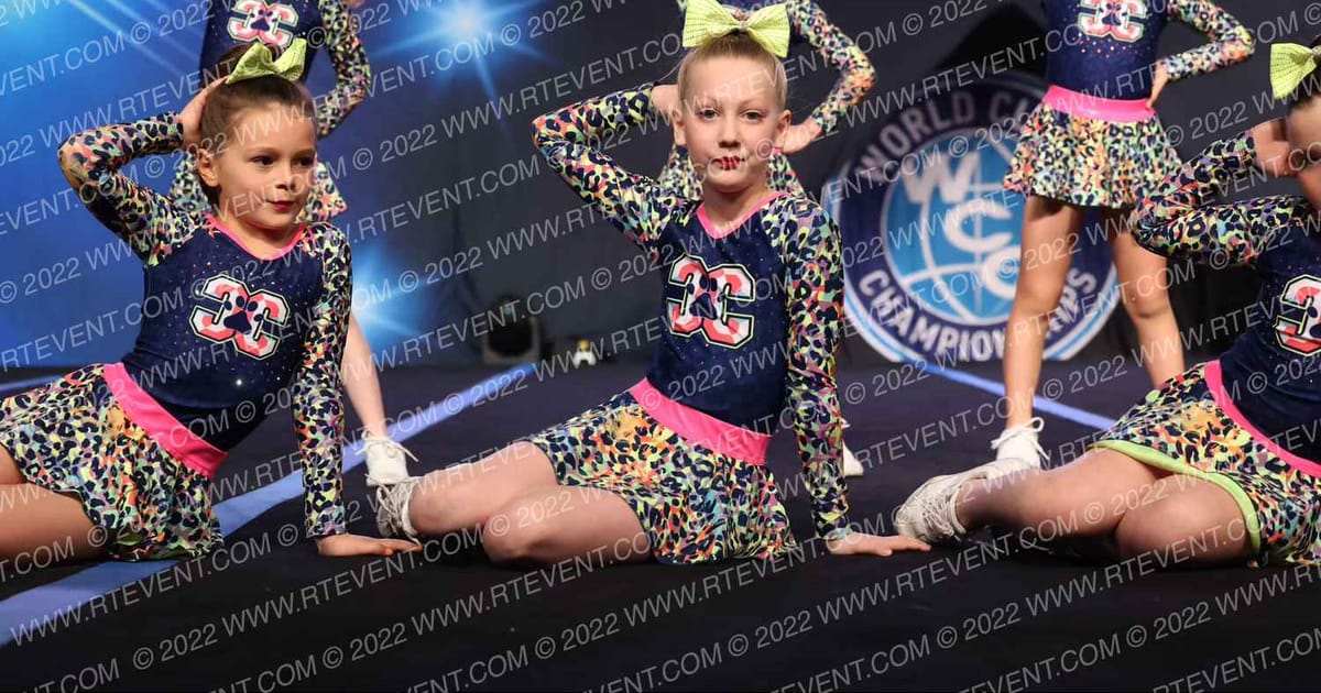 CheerCats LV Calico Cuties · Vegas Crown Photo