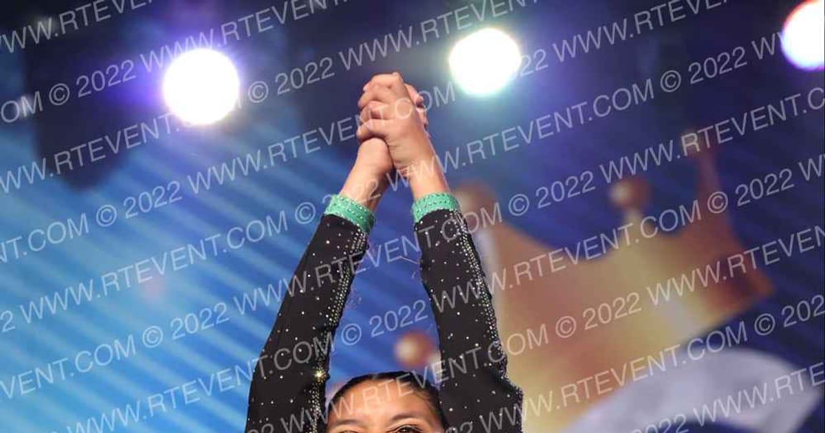 Envy All Stars Emeralds · Vegas Crown Photo