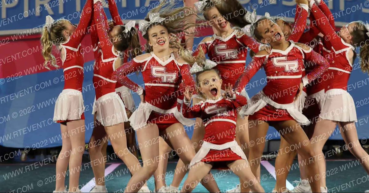 Cheer Revolution Bombshells · Aloha Richmond Showdown
