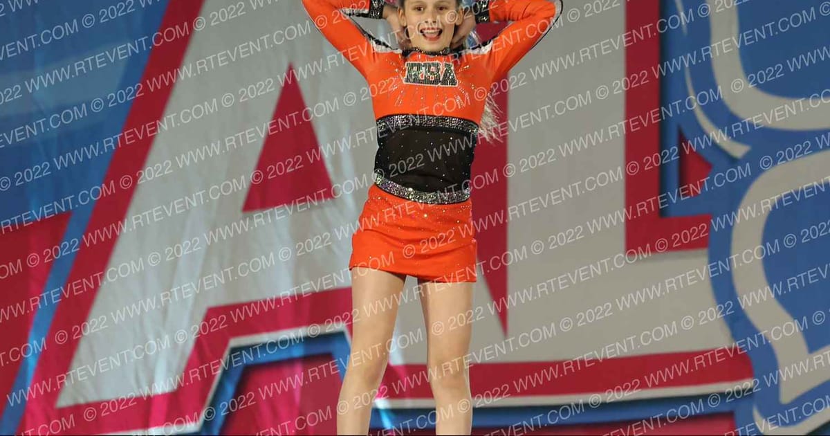 Royalty Brand Athletics Empress · Aloha Richmond Showdown
