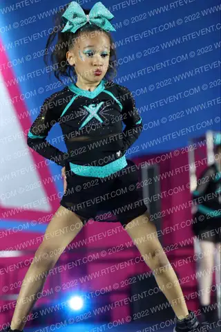 Cheer Extreme Midwest Kittyhawks