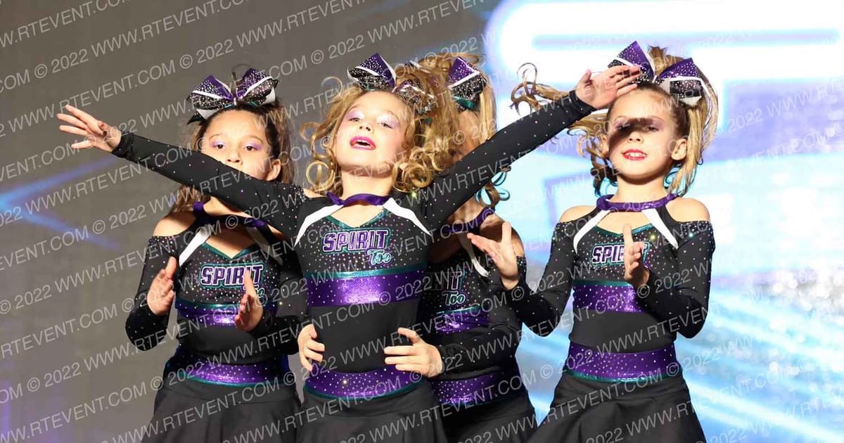 Spirit Too Glitter · Spiritfest Grand Nationals