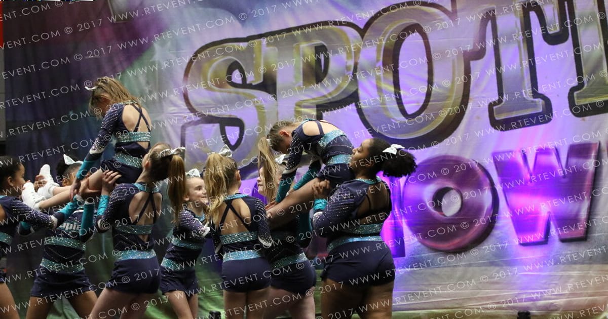 Utopia Cheer Paradise · Spotlight Showdown