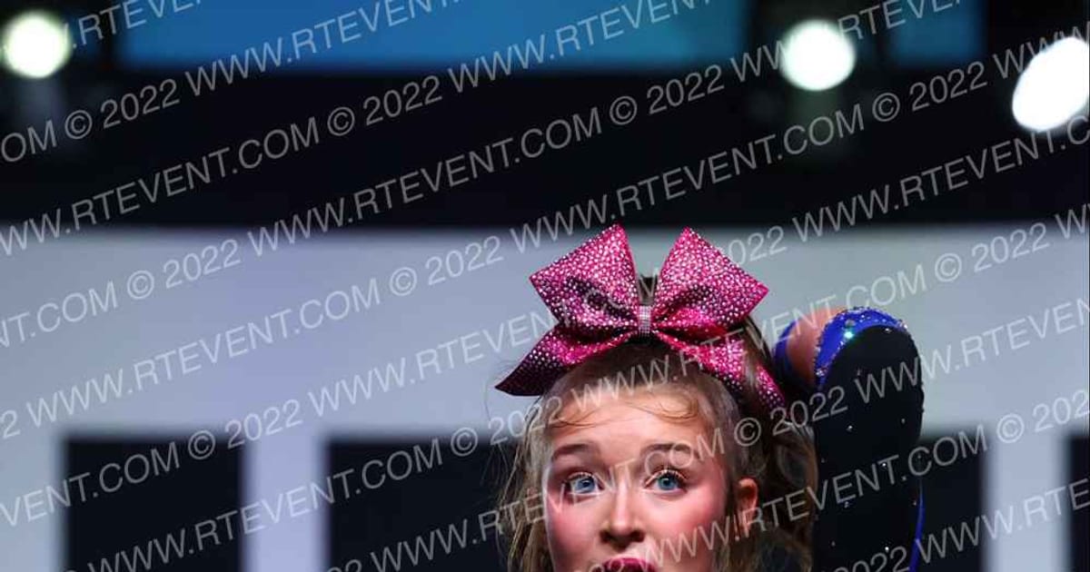 Cheer Athletics - Charlotte CrownCats · Canam Fixed