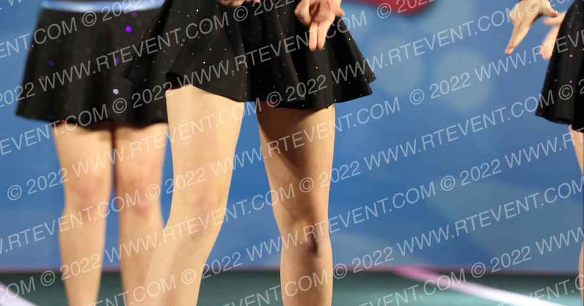 Xtreme Cheer of Oswego County Senior Black Ops · Aloha Syracuse Showdown FIXED