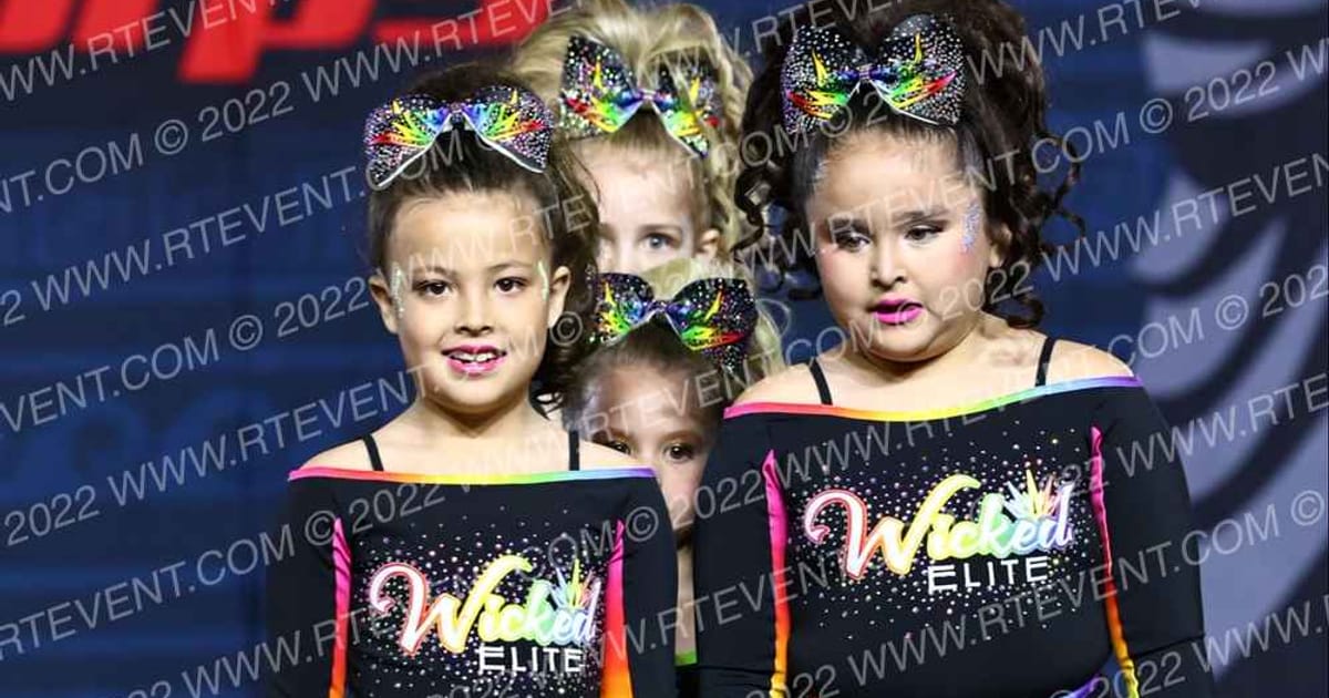 Wicked Elite Gossip Girls · ASC Showdown Schaumburg