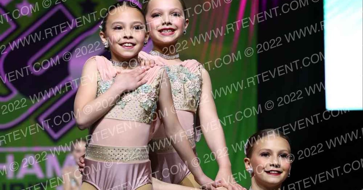 Foursis Dance Academy Foursis Dazzler Dynamite Dance Team · CSG Dance Grand Nationals