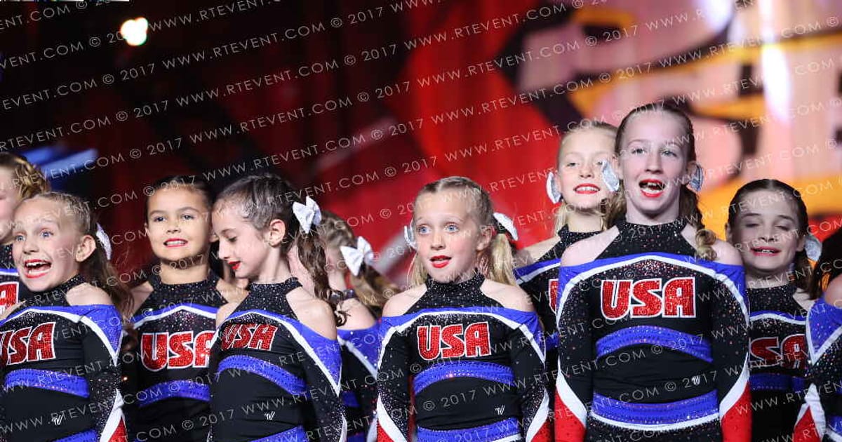 USA Starz Glitter · Spirit Sports Palm Springs Grand Nationals