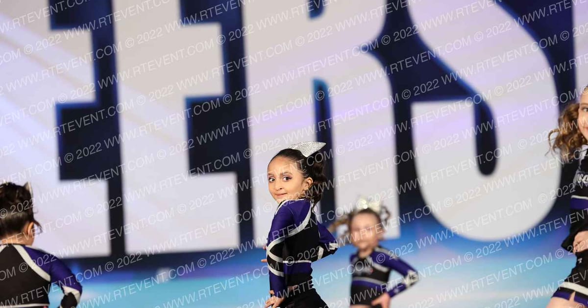 Desert Sky Eclipse Firecrackers · Cheer Sport Phoenix Classic