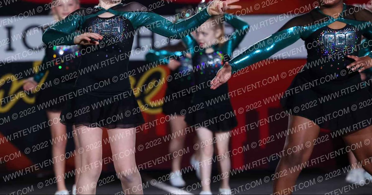 Prestige Cheer Athletics Moonstruck · Hooray for Hollywood