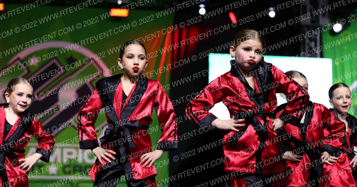 Lake Country Dance Studio Tiny Elite All Stars · CSG Dance Grand Nationals