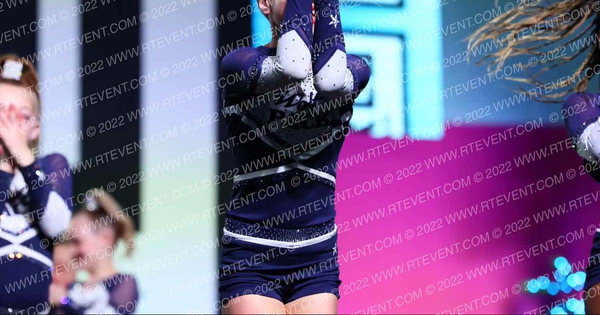 Pack Athletics Glitz · Canam Fixed