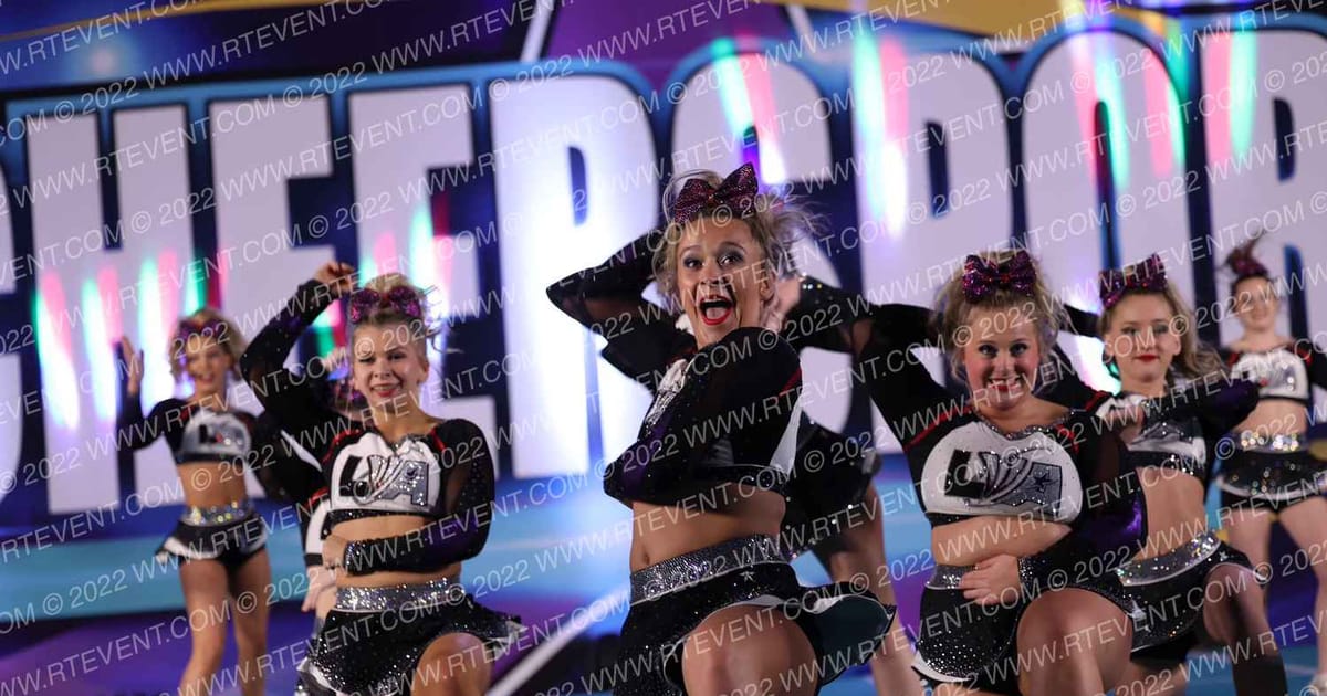 Lunar Viper Allstars Anacondas · CHEERSPORT Reading Classic