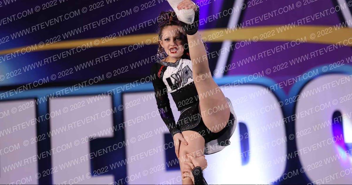 Lunar Viper Allstars Shade · CHEERSPORT Reading Classic